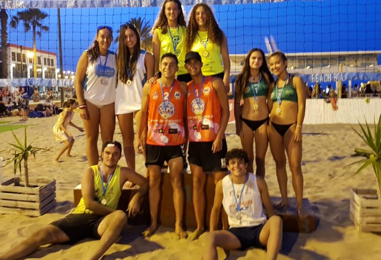 CAMPEONES AUTONOMICOS SUB19 VOLEY PLAYA BENIDORM
